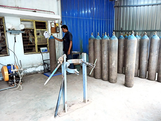 Oxygen Cylinder Testing